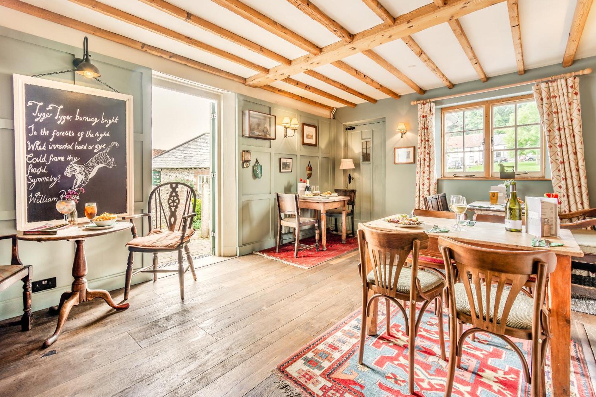 Tiger Inn - Grace Eastdean 外观 照片